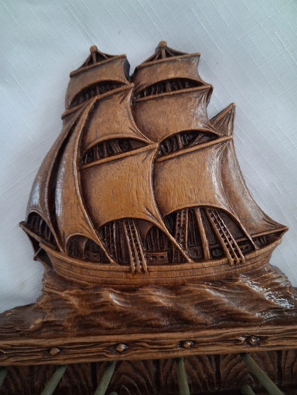 Vintage Syroco Ornawood Nautical Ship Scarf Tie Belt Wall Rack